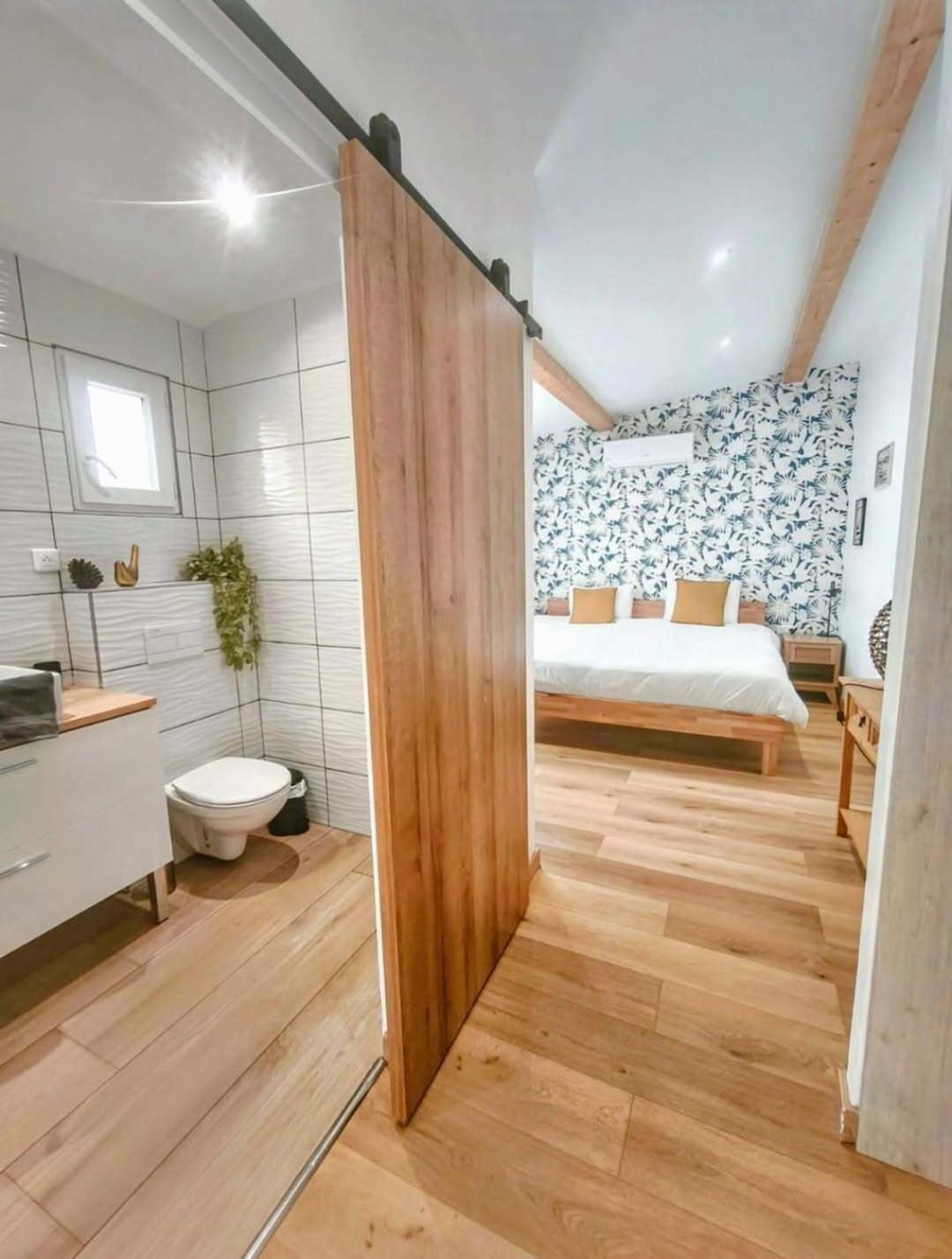 Chambres Isula Bella Figari  Eksteriør billede